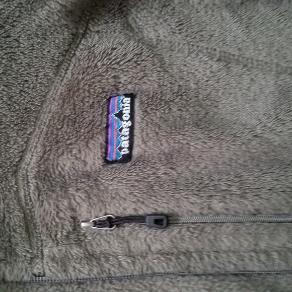Patagonia Fleece Jacket - Picture 2 of 6